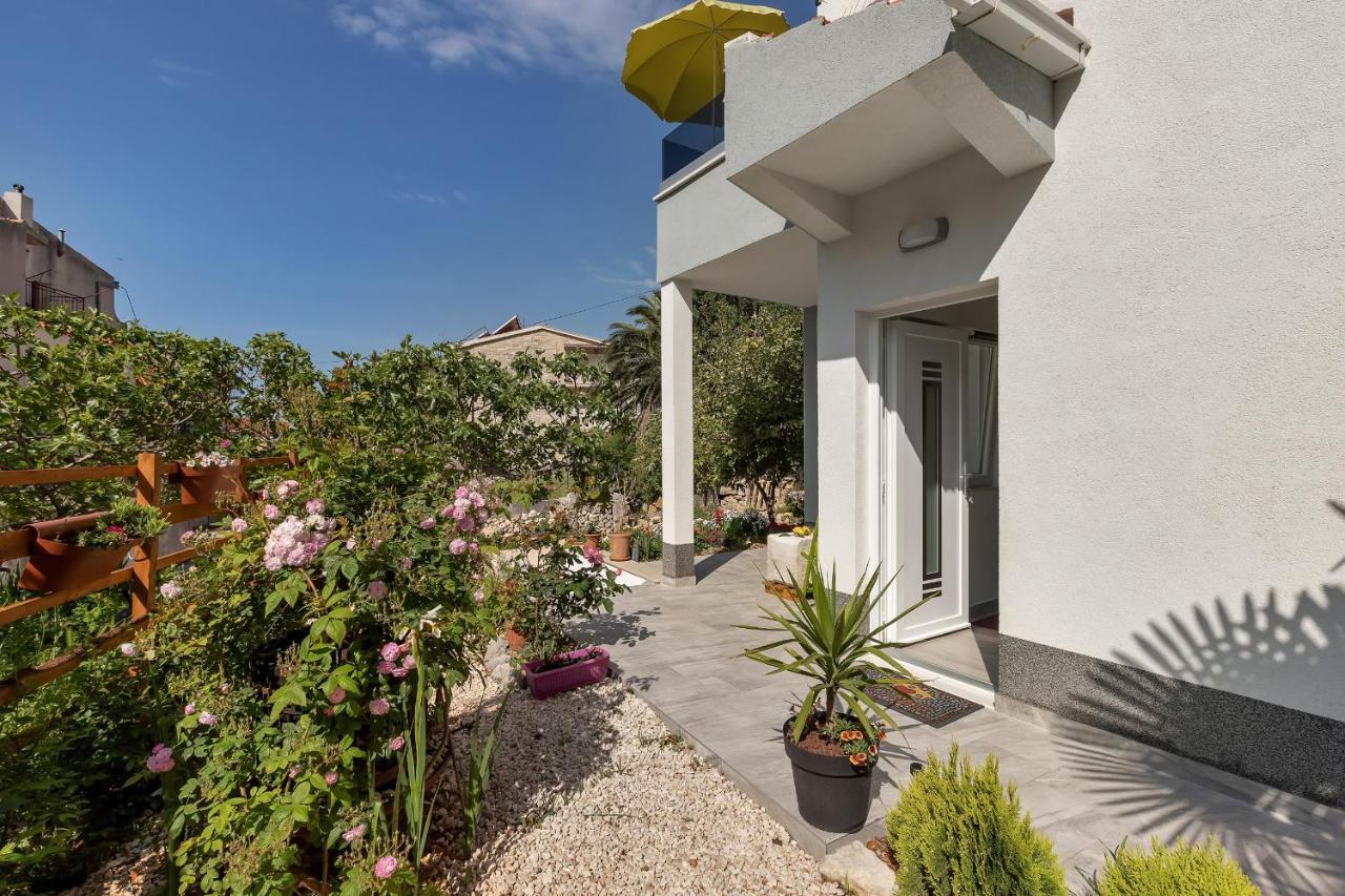 Kuca Za Odmor Lemon Tree Makarska Lägenhet Exteriör bild
